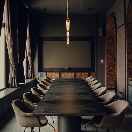 Flaner Hotel, Worldhotels Crafted Варшава Экстерьер фото
